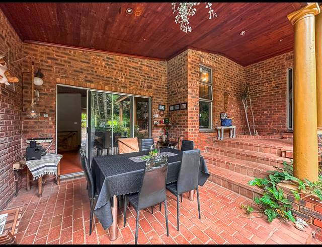 4 BEDROOM HOUSE FOR SALE IN DAWNCLIFFE